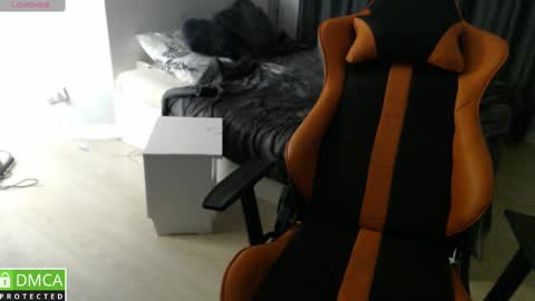 Lia online show from 16, 2, 2025