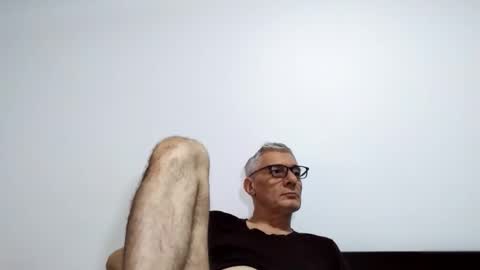 BIG UNCUT HARD COCK online show from 13, 3, 2026