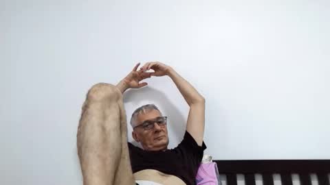 BIG UNCUT HARD COCK online show from 18, 5, 2026
