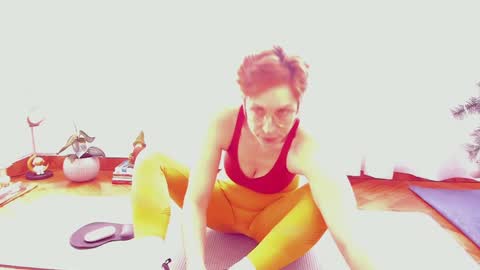 Leonela online show from 9, 12, 2024