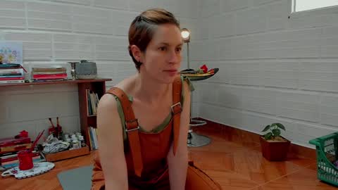 Leonela online show from 18, 1, 2025