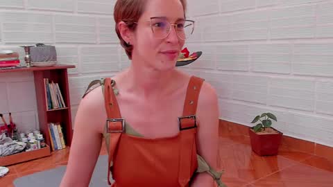 Leonela online show from 18, 1, 2025