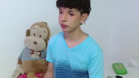 Cuddly online show from 14, 12, 2025