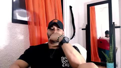 Snapshot of culoculito341910 chatting on 20, 6, 2026 bebe online show from 20, 6, 2026