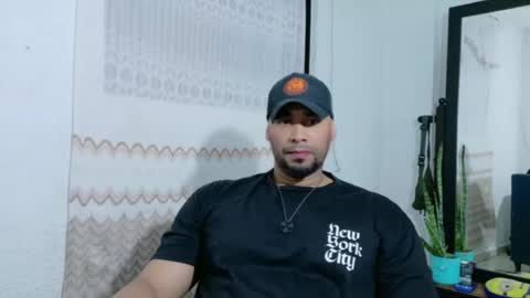 Snapshot of culoculito341910 chatting on 10, 7, 2026 bebe online show from 10, 7, 2026