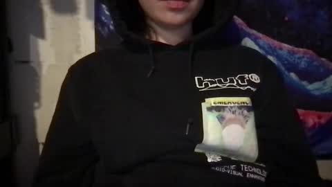 Angela online show from 1, 2, 2025