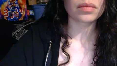 Angela online show from 27, 4, 2026