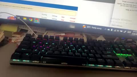 im KIM new girl to spoil online show from 26, 2, 2025