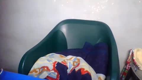 cum_girl_ online show from 15, 4, 2026