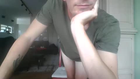 cum_swallow_bi online show from 31, 5, 2026