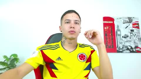 cumandres online show from 13, 5, 2026