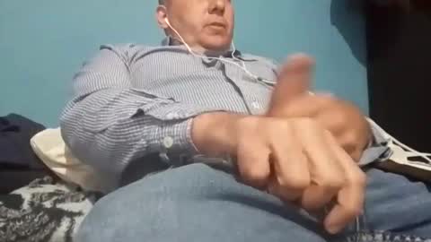 cumbian_chero online show from 5, 3, 2025