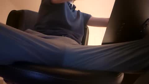 cumddy93 online show from 16, 10, 2025