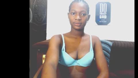 cumebony_petit online show from 15, 2, 2026