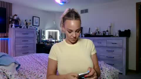 cumguzzlingskank online show from 18, 6, 2026