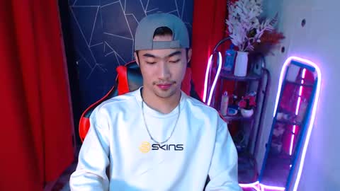 Snapshot of cumhavefun25 chatting on 2, 12, 2024 ask me online show from 2, 12, 2024