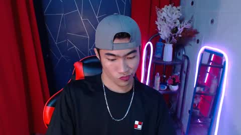 Snapshot of cumhavefun25 chatting on 5, 12, 2024 ask me online show from 5, 12, 2024