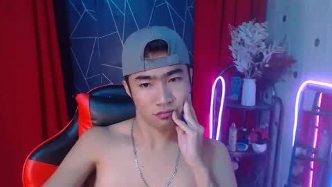 Snapshot of cumhavefun25 chatting on 6, 12, 2024 ask me online show from 6, 12, 2024