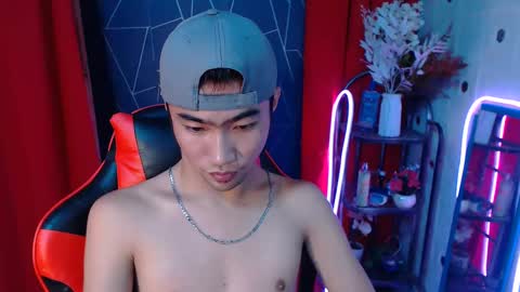 Snapshot of cumhavefun25 chatting on 7, 12, 2024 ask me online show from 7, 12, 2024