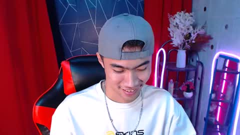 Snapshot of cumhavefun25 chatting on 17, 12, 2024 ask me online show from 17, 12, 2024