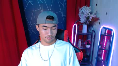 Snapshot of cumhavefun25 chatting on 21, 12, 2024 ask me online show from 21, 12, 2024