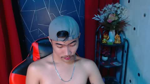 Snapshot of cumhavefun25 chatting on 26, 2, 2025 ask me online show from 26, 2, 2025