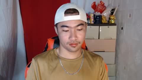 Snapshot of cumhavefun25 chatting on 29, 11, 2025 ask me online show from 29, 11, 2025