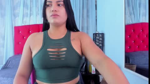 cumming tiffani online show from 25, 1, 2025