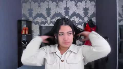 cumming tiffani online show from 2, 10, 2025