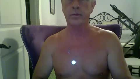 Snapshot of cumngetit910 chatting on 11, 1, 2026 cumngetit910 online show from 11, 1, 2026