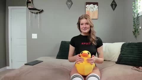 Snapshot of cumplaycouple chatting on 3, 3, 2025 Marie and Tom online show from 3, 3, 2025