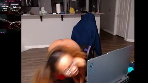 Nia Reese online show from 27, 6, 2026