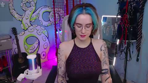 CUMpotikEve online show from 19, 4, 2026