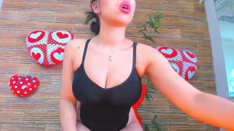 cupcake_izzy online show from 17, 2, 2026