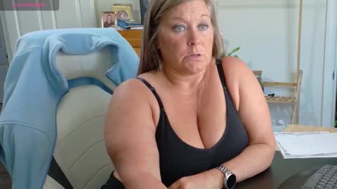 curious couple online show from 16, 2, 2026