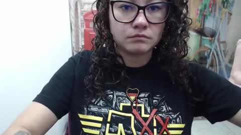 Vannesa online show from 14, 11, 2025