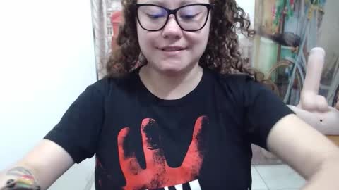 Vannesa online show from 17, 12, 2025