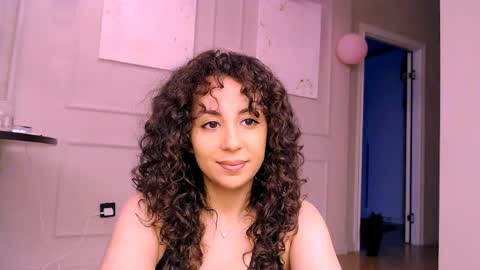 Snapshot of curly_jade_ chatting on 14, 4, 2026 curly_jade_ online show from 14, 4, 2026
