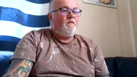 Snapshot of curtus14 chatting on 16, 7, 2026 curtus14 online show from 16, 7, 2026