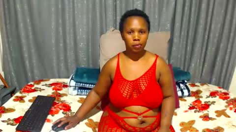 curveass93 online show from 8, 6, 2026