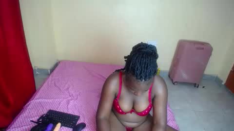 curvey_goddes online show from 1, 3, 2026