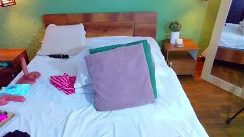 Danna online show from 10, 4, 2026