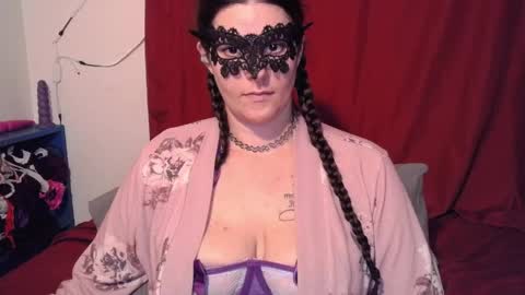 Celine Fawe online show from 28, 5, 2026