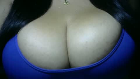 curvysexy_rose online show from 28, 4, 2026