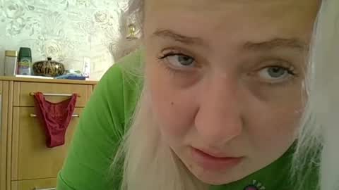 Snapshot of curvywild_lady30 chatting on 4, 6, 2026 Curvy online show from 4, 6, 2026