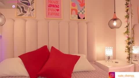 Amber  online show from 25, 9, 2025