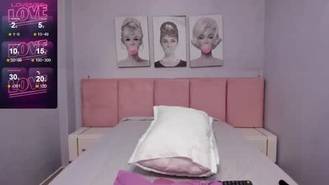   online show from 29, 12, 2024