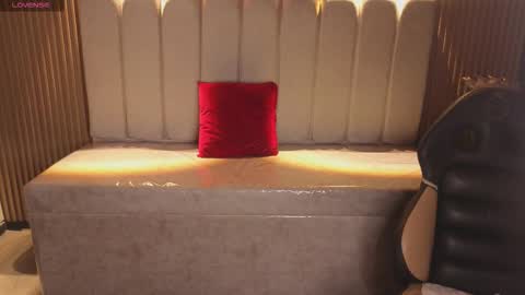 cute_angel_1 online show from 7, 2, 2026