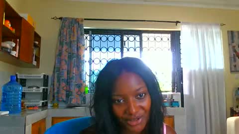 Snapshot of cute_annah chatting on 19, 5, 2026 cute annah online show from 19, 5, 2026