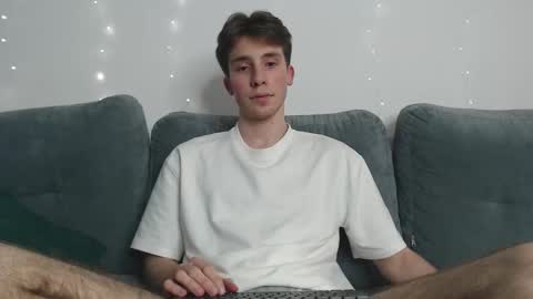 Snapshot of cute_brian chatting on 11, 2, 2026 Im Brian online show from 11, 2, 2026